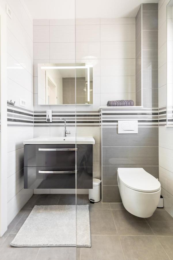 Modern 4* Luxury Apartment In Center トロギール エクステリア 写真
